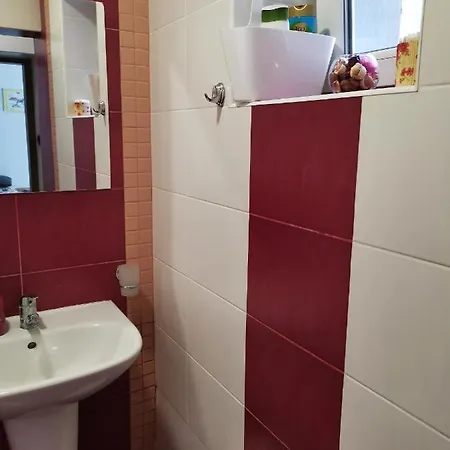 4 Seasons Apartments, A2 דירה *